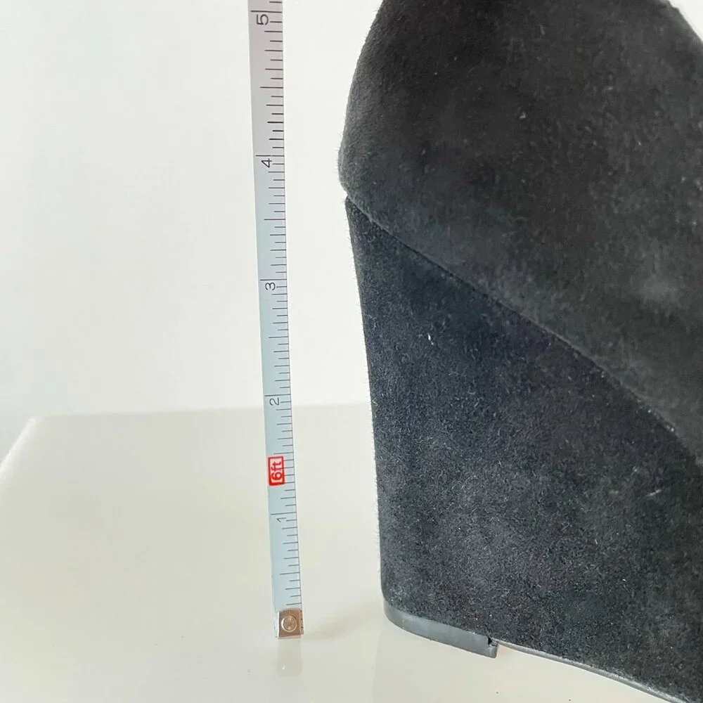 Minimalist | Jessica Simpson Suede Wedge Bootie | Black Gold Zipper Detail | 6.5